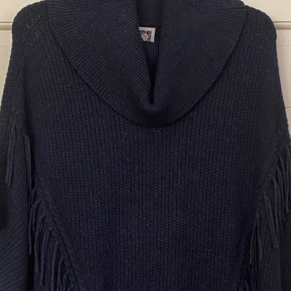 Bohemian Knit Turtleneck Navy Blue Knit Sweater Fringe Detail New With Tag Large - Picture 6 of 11